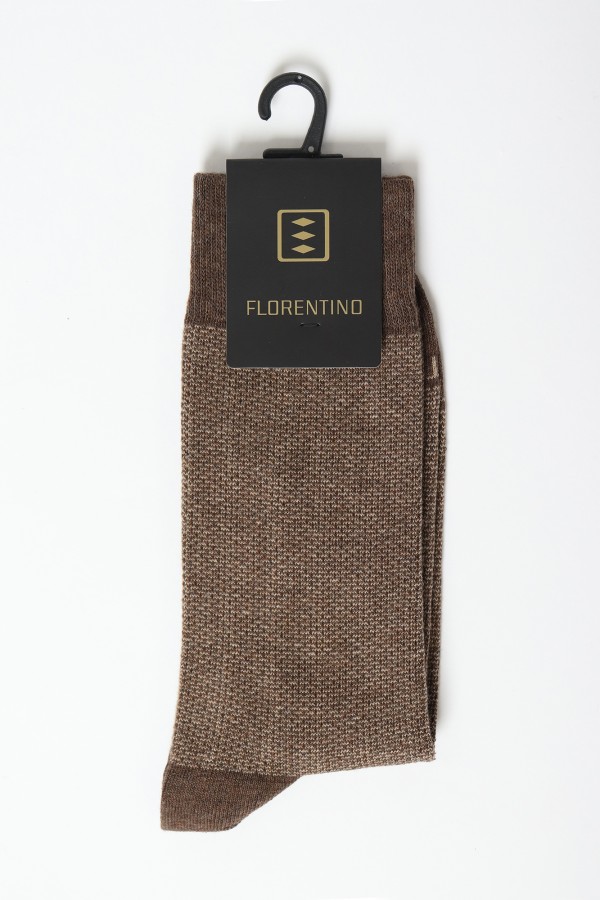 Two-Tone Pattern Socks