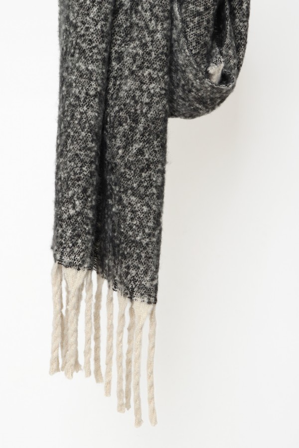 Two-Tone Bouclé Scarf