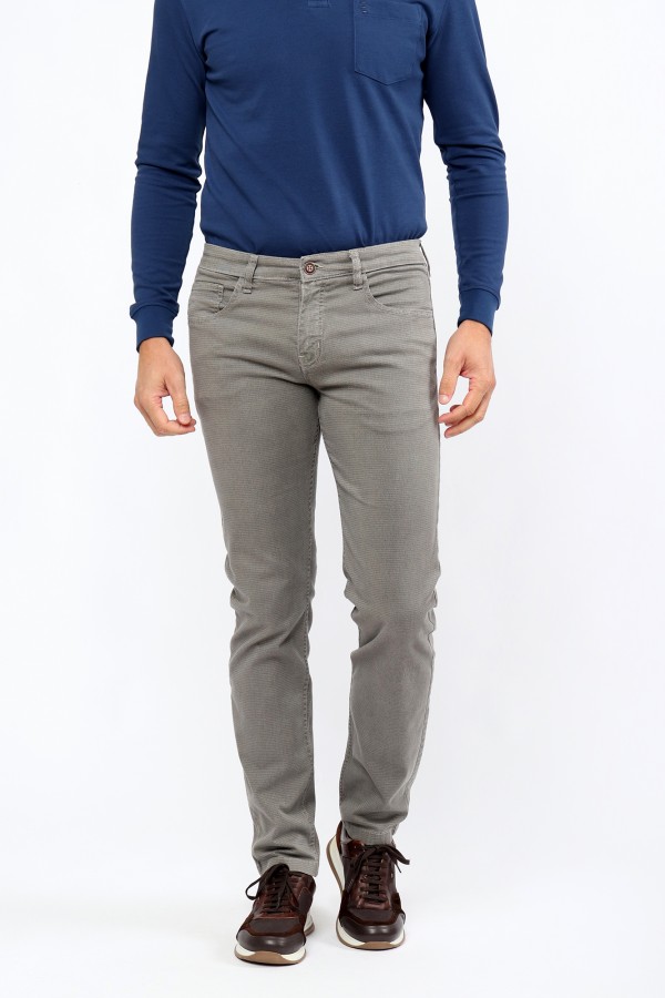 Pantalón Tejanero...